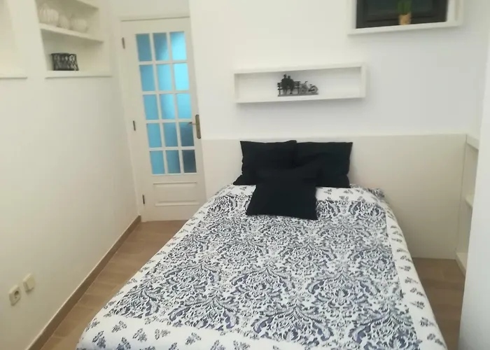 Апартаменты Isaura Henriques *